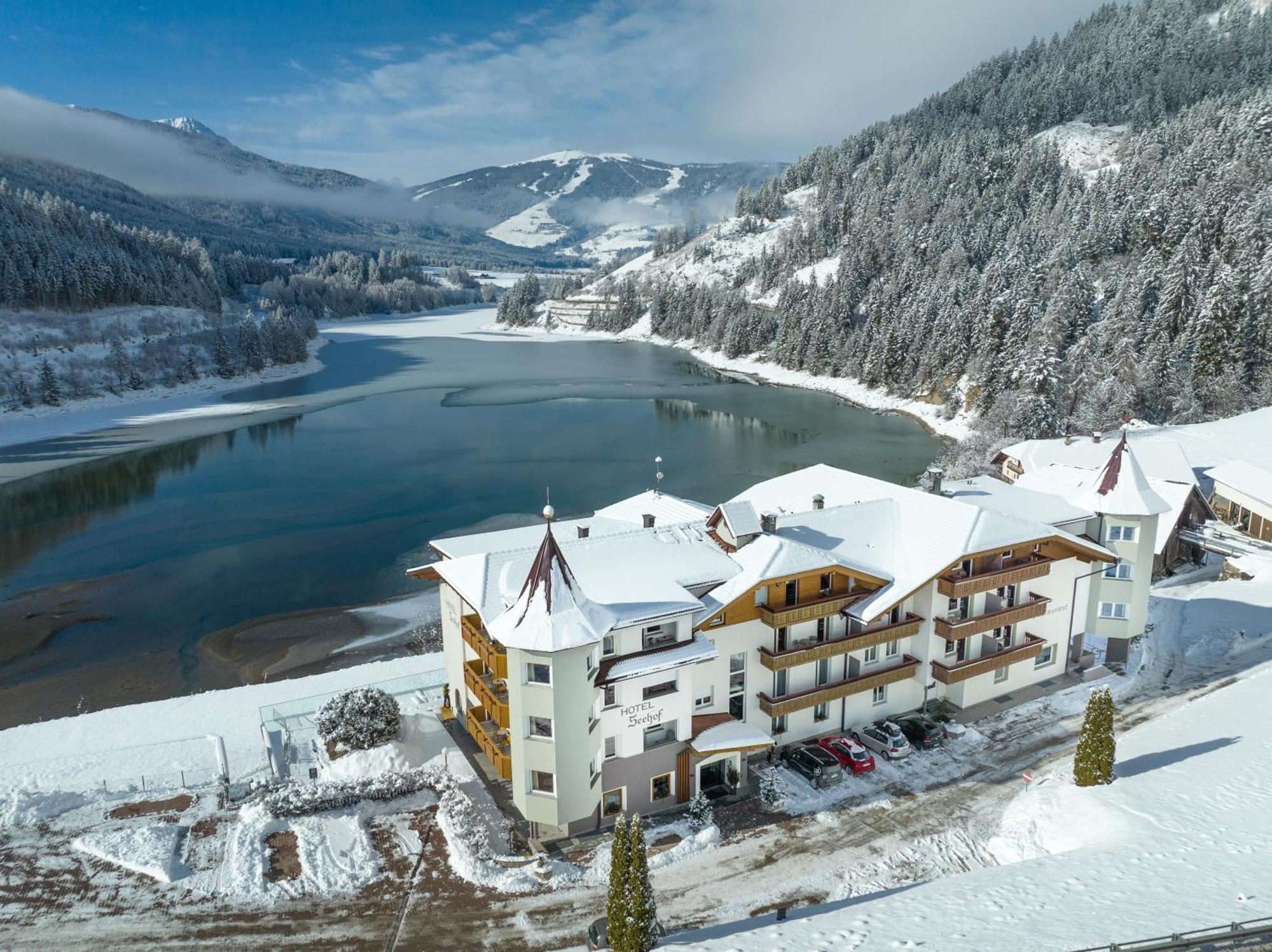 Hotel Seehof Monguelfo-Tesido / Welsberg-Taisten